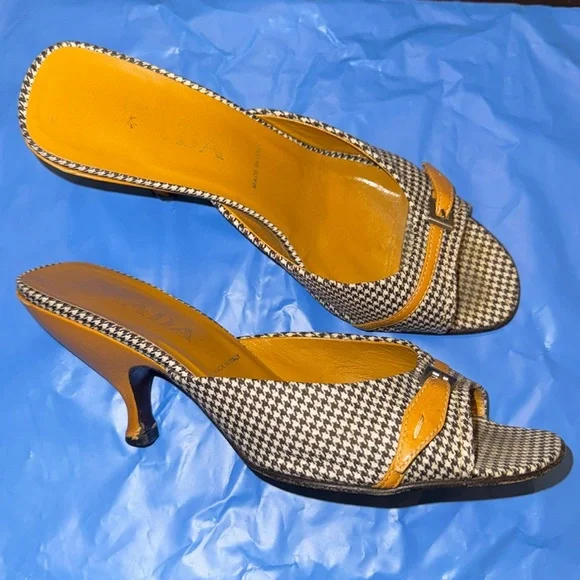 Prada Short Heels - Picture 2 of 9